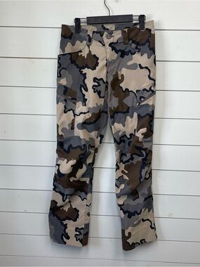 KUIU sierra hunting hiking camo pants men’s size 30